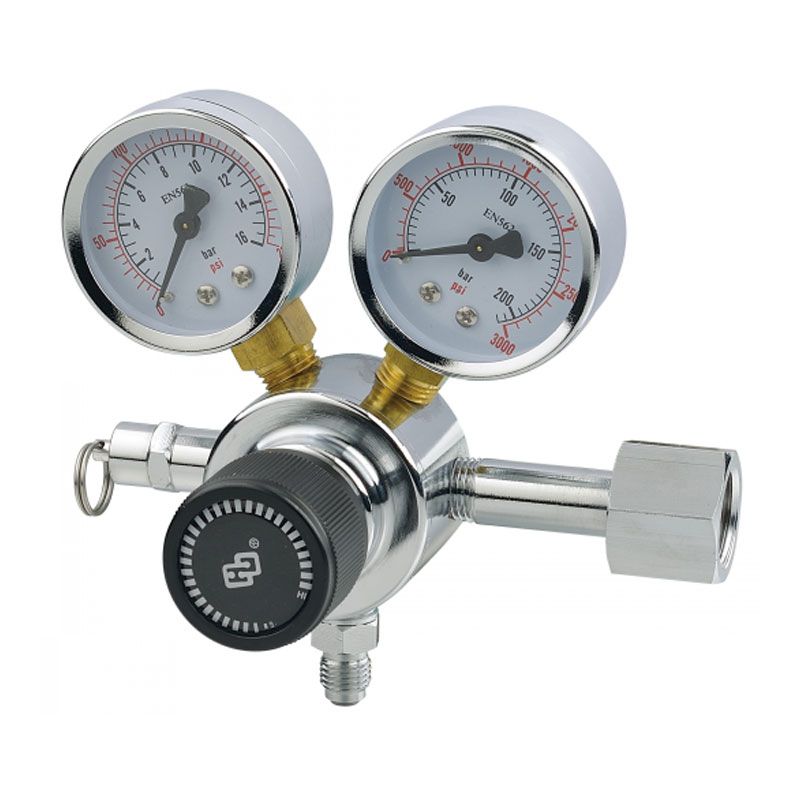 TR-71-1 飲料システム用多目的 CO2 減圧器